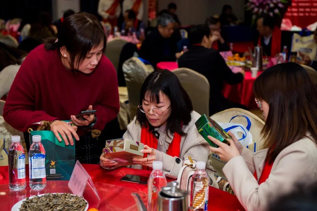 9999js��ɳ��Ʒ��(�й�)���޹�˾