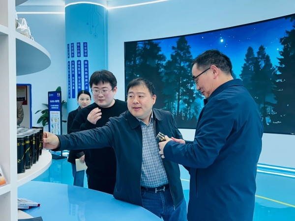 微信图片_2025-12-25_143737_989.jpg