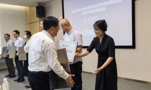 对准未来产业赛路！1xBET细胞生物荣获“通辽市创新利用尝试室”称号
